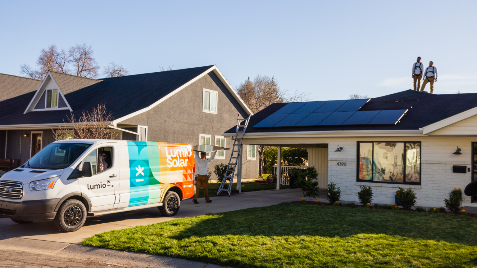 The Switch to Solar Playbook Lumio