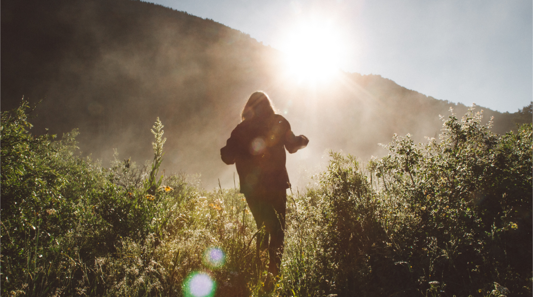 holly-mandarich-bMog4gpujsI-unsplash 3
